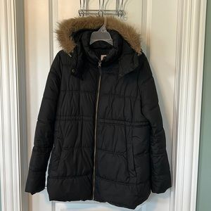 Maternity winter coat with hood